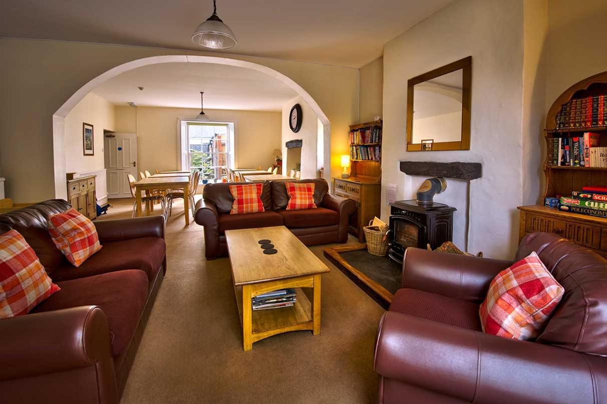 Dol Peris Hotel Ланберис Екстериор снимка